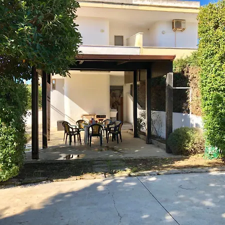 Casa de Férias Villetta Dei Pini Il Monte